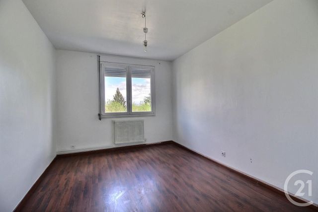 Appartement F4 à louer - 4 pièces - 82.88 m2 - MONTLUEL - 01 - RHONE-ALPES - Century 21 Bde Immo