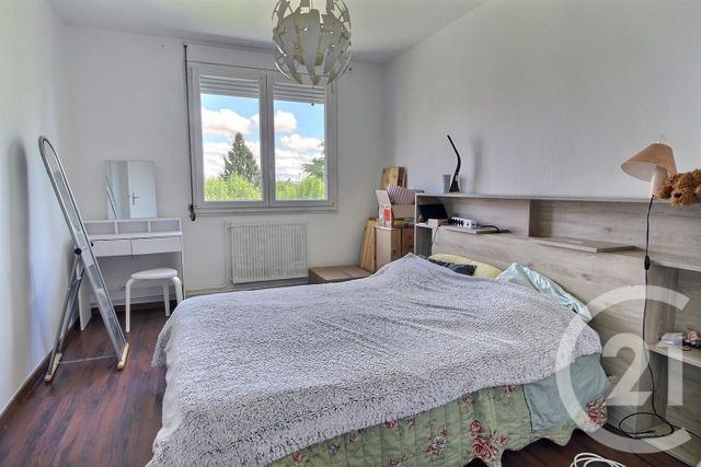 Appartement F4 à louer - 4 pièces - 82.88 m2 - MONTLUEL - 01 - RHONE-ALPES - Century 21 Bde Immo