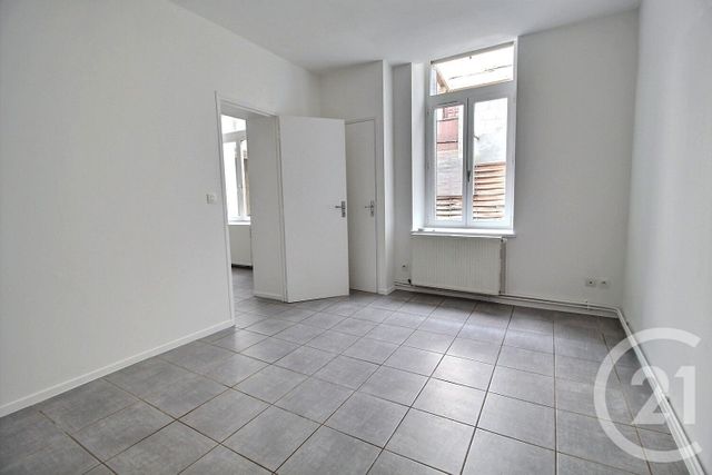 Appartement F3 à louer - 2 pièces - 39.9 m2 - MONTLUEL - 01 - RHONE-ALPES - Century 21 Bde Immo