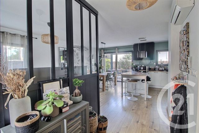 maison à vendre - 5 pièces - 110.24 m2 - ST MAURICE DE BEYNOST - 01 - RHONE-ALPES - Century 21 Bde Immo