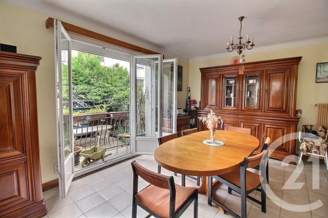 maison à vendre - 6 pièces - 144.93 m2 - MONTLUEL - 01 - RHONE-ALPES - Century 21 Bde Immo