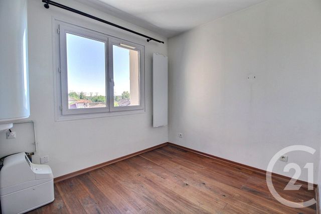 Appartement F4 à louer - 4 pièces - 79.0 m2 - LA BOISSE - 01 - RHONE-ALPES - Century 21 Bde Immo