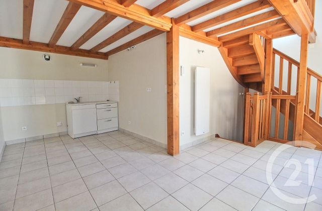 maison à louer - 2 pièces - 35.0 m2 - MONTLUEL - 01 - RHONE-ALPES - Century 21 Bde Immo