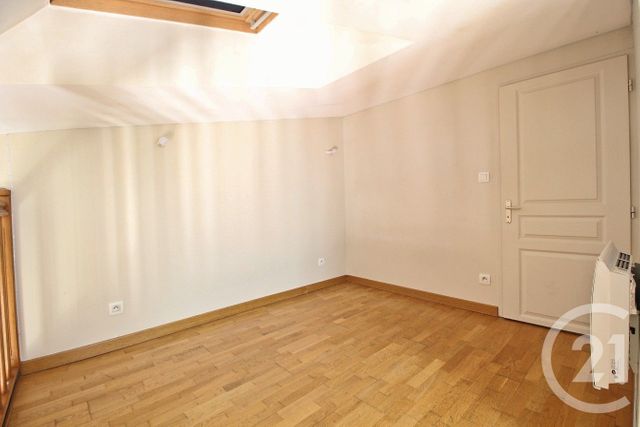maison à louer - 2 pièces - 35.0 m2 - MONTLUEL - 01 - RHONE-ALPES - Century 21 Bde Immo