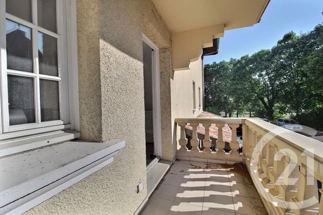 Appartement F2 à vendre - 2 pièces - 40.28 m2 - MIONNAY - 01 - RHONE-ALPES - Century 21 Bde Immo