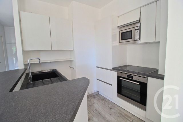 Appartement F2 à vendre - 2 pièces - 40.28 m2 - MIONNAY - 01 - RHONE-ALPES - Century 21 Bde Immo