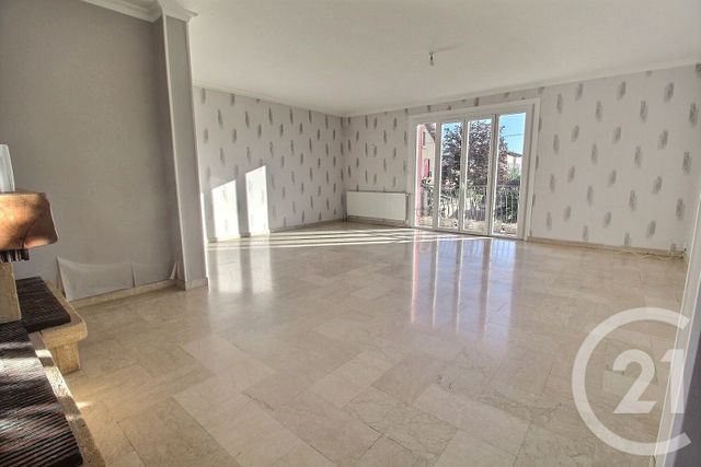 maison à vendre - 8 pièces - 198.0 m2 - MIRIBEL - 01 - RHONE-ALPES - Century 21 Bde Immo