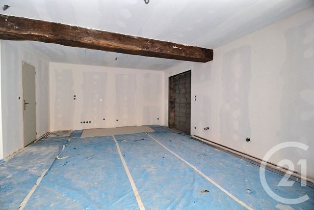 Appartement F1 à vendre - 1 pièce - 34.2 m2 - MONTLUEL - 01 - RHONE-ALPES - Century 21 Bde Immo