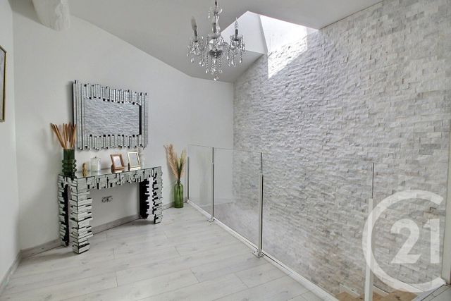 maison à vendre - 7 pièces - 240.0 m2 - BRESSOLLES - 01 - RHONE-ALPES - Century 21 Bde Immo