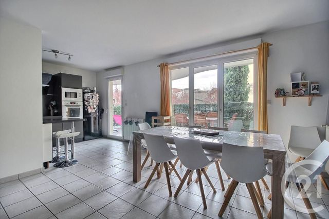 Appartement F3 à vendre - 3 pièces - 70.0 m2 - MONTLUEL - 01 - RHONE-ALPES - Century 21 Bde Immo