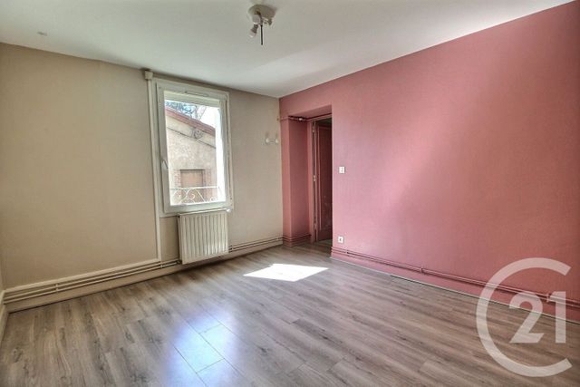 Appartement F3 à vendre - 3 pièces - 74.01 m2 - DAGNEUX - 01 - RHONE-ALPES - Century 21 Bde Immo