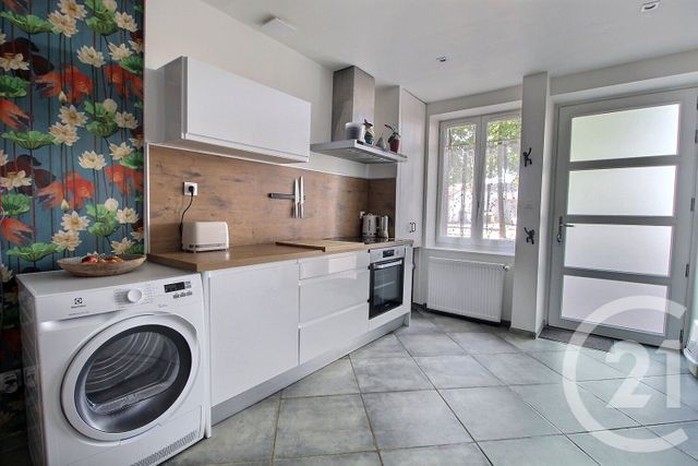 maison à vendre - 4 pièces - 81.0 m2 - MONTLUEL - 01 - RHONE-ALPES - Century 21 Bde Immo