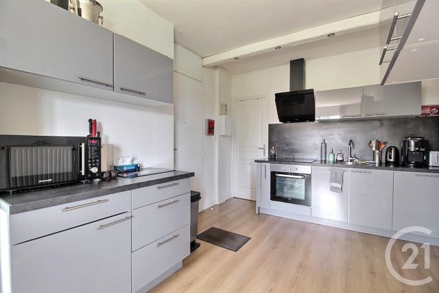 Appartement F3 à vendre - 3 pièces - 59.06 m2 - MONTLUEL - 01 - RHONE-ALPES - Century 21 Bde Immo
