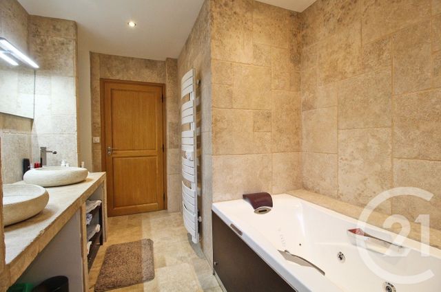 maison à vendre - 5 pièces - 161.51 m2 - LA BOISSE - 01 - RHONE-ALPES - Century 21 Bde Immo