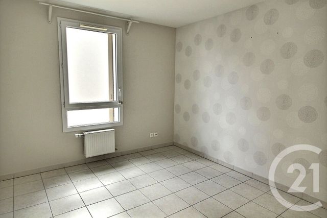Appartement F3 à louer - 3 pièces - 65.0 m2 - DAGNEUX - 01 - RHONE-ALPES - Century 21 Bde Immo