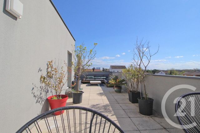 Appartement F3 à vendre - 4 pièces - 78.0 m2 - ST MAURICE DE BEYNOST - 01 - RHONE-ALPES - Century 21 Bde Immo