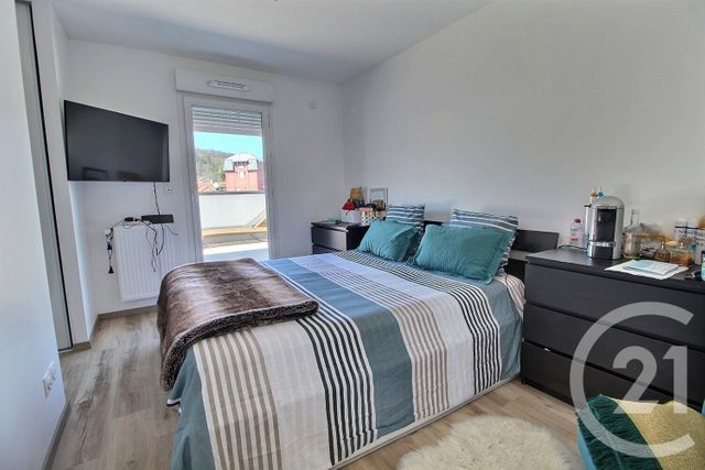 Appartement F3 à vendre - 4 pièces - 78.0 m2 - ST MAURICE DE BEYNOST - 01 - RHONE-ALPES - Century 21 Bde Immo