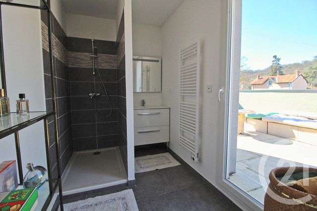 Appartement F3 à vendre - 4 pièces - 78.0 m2 - ST MAURICE DE BEYNOST - 01 - RHONE-ALPES - Century 21 Bde Immo