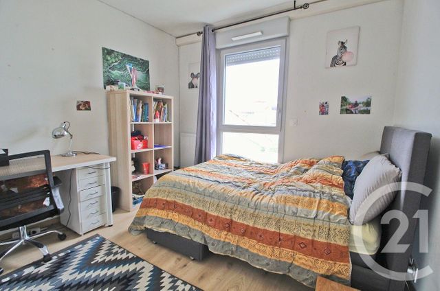 Appartement Duplex à vendre - 4 pièces - 87.86 m2 - ST MAURICE DE BEYNOST - 01 - RHONE-ALPES - Century 21 Bde Immo