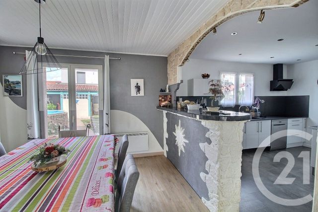 maison à vendre - 5 pièces - 105.0 m2 - ST MAURICE DE BEYNOST - 01 - RHONE-ALPES - Century 21 Bde Immo