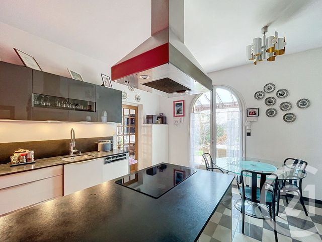 Afficher la photo en grand maison à vendre - 6 pièces - 235.0 m2 - MIRIBEL - 01 - RHONE-ALPES - Century 21 Bde Immo