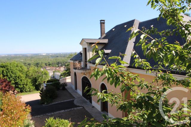 Afficher la photo en grand maison à vendre - 6 pièces - 235.0 m2 - MIRIBEL - 01 - RHONE-ALPES - Century 21 Bde Immo