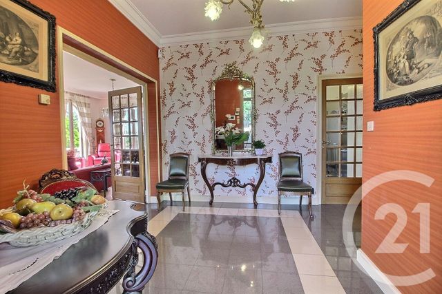 Afficher la photo en grand maison à vendre - 6 pièces - 235.0 m2 - MIRIBEL - 01 - RHONE-ALPES - Century 21 Bde Immo