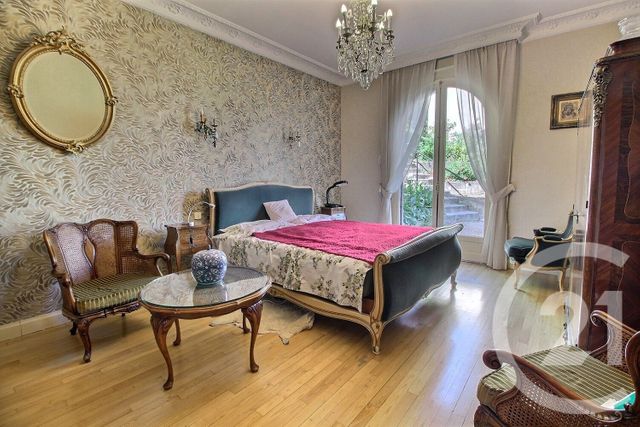 Afficher la photo en grand maison à vendre - 6 pièces - 235.0 m2 - MIRIBEL - 01 - RHONE-ALPES - Century 21 Bde Immo