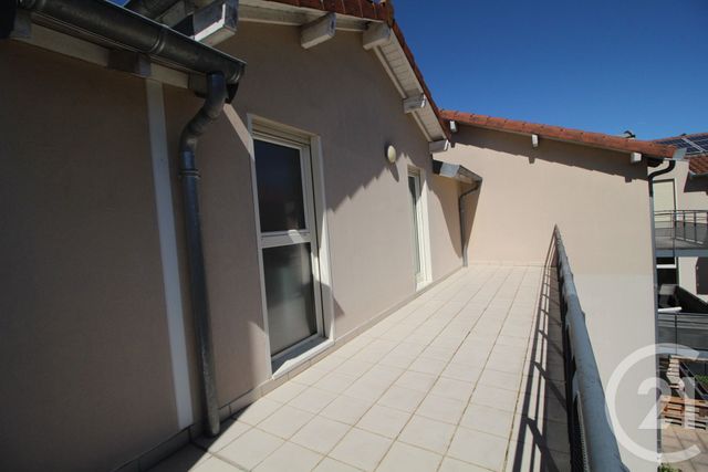 Appartement à vendre - 4 pièces - 111.24 m2 - DAGNEUX - 01 - RHONE-ALPES - Century 21 Bde Immo