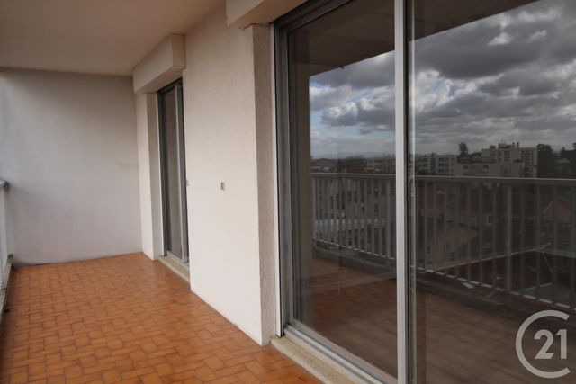 Appartement F3 à vendre - 3 pièces - 65.56 m2 - MONTLUEL - 01 - RHONE-ALPES - Century 21 Bde Immo