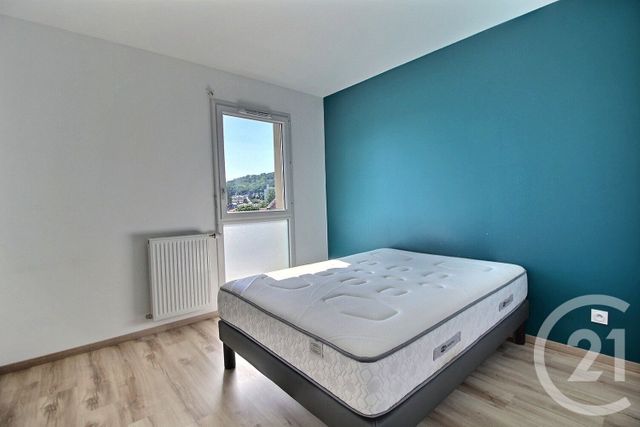 Appartement F2 à louer - 2 pièces - 42.19 m2 - MONTLUEL - 01 - RHONE-ALPES - Century 21 Bde Immo