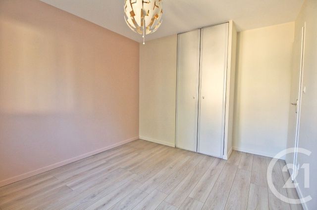 maison à louer - 5 pièces - 105.0 m2 - BEYNOST - 01 - RHONE-ALPES - Century 21 Bde Immo