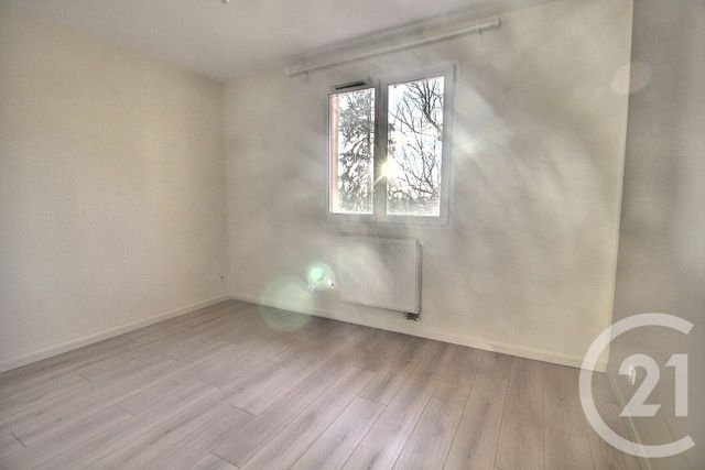 maison à louer - 5 pièces - 105.0 m2 - BEYNOST - 01 - RHONE-ALPES - Century 21 Bde Immo