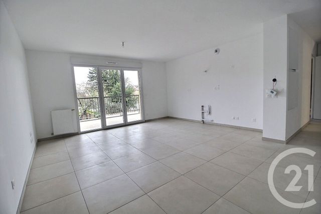 Appartement F2 à vendre - 2 pièces - 45.79 m2 - MIRIBEL - 01 - RHONE-ALPES - Century 21 Bde Immo