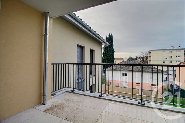 Appartement F2 à vendre - 2 pièces - 45.79 m2 - MIRIBEL - 01 - RHONE-ALPES - Century 21 Bde Immo