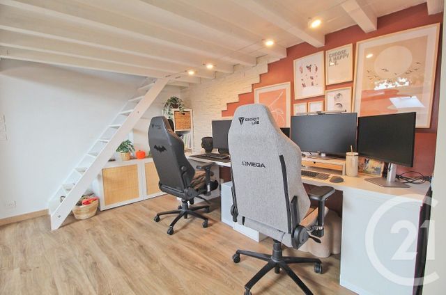 Appartement F1 bis à vendre - 2 pièces - 54.57 m2 - MONTLUEL - 01 - RHONE-ALPES - Century 21 Bde Immo