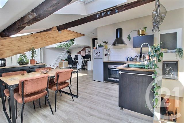 Appartement F1 bis à vendre - 2 pièces - 54.57 m2 - MONTLUEL - 01 - RHONE-ALPES - Century 21 Bde Immo