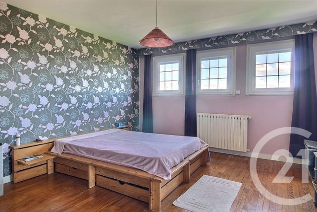 maison à vendre - 7 pièces - 200.0 m2 - MONTLUEL - 01 - RHONE-ALPES - Century 21 Bde Immo